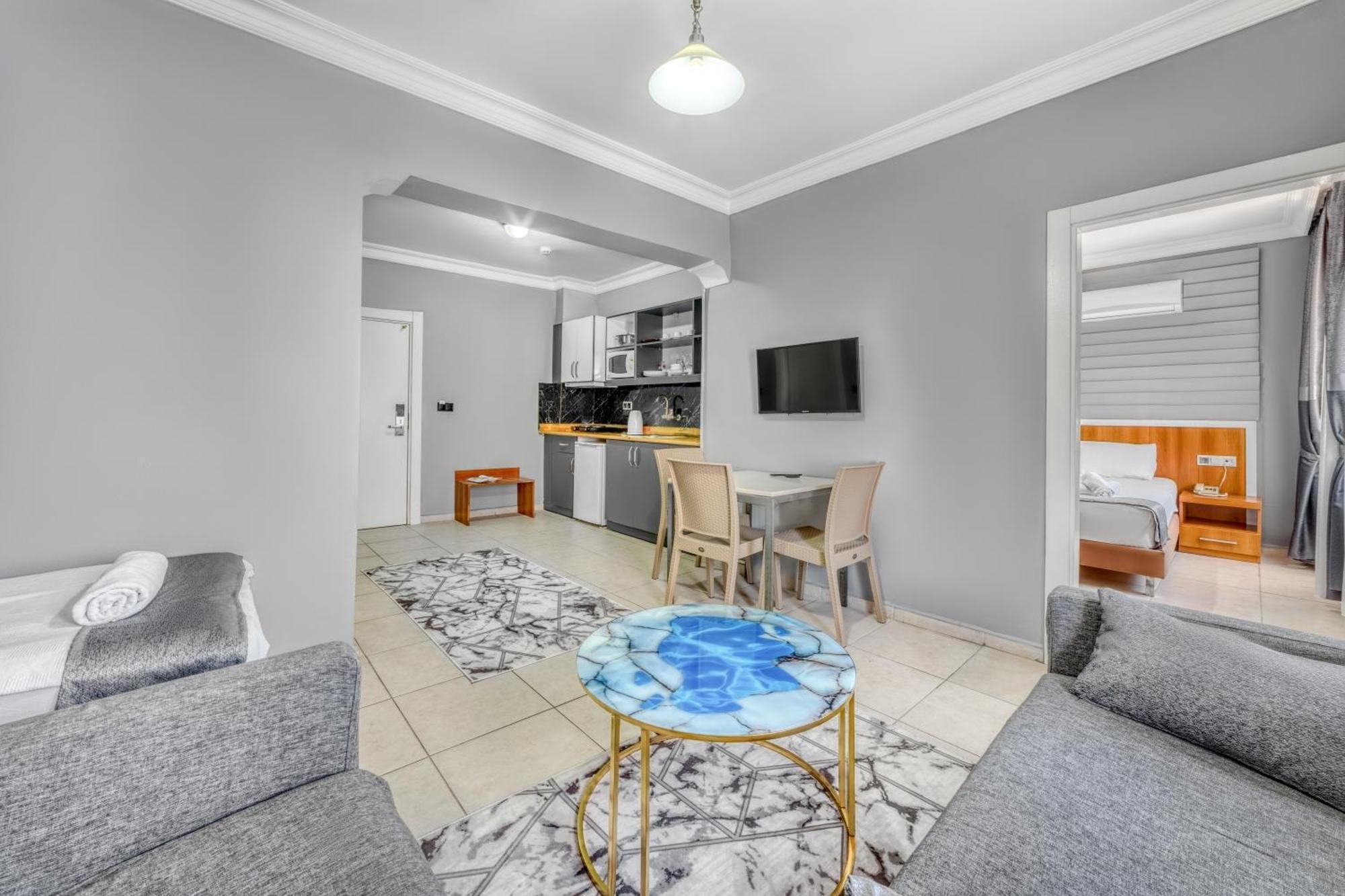 Kleopatra Icaria Apart Hotel Аланя Екстериор снимка