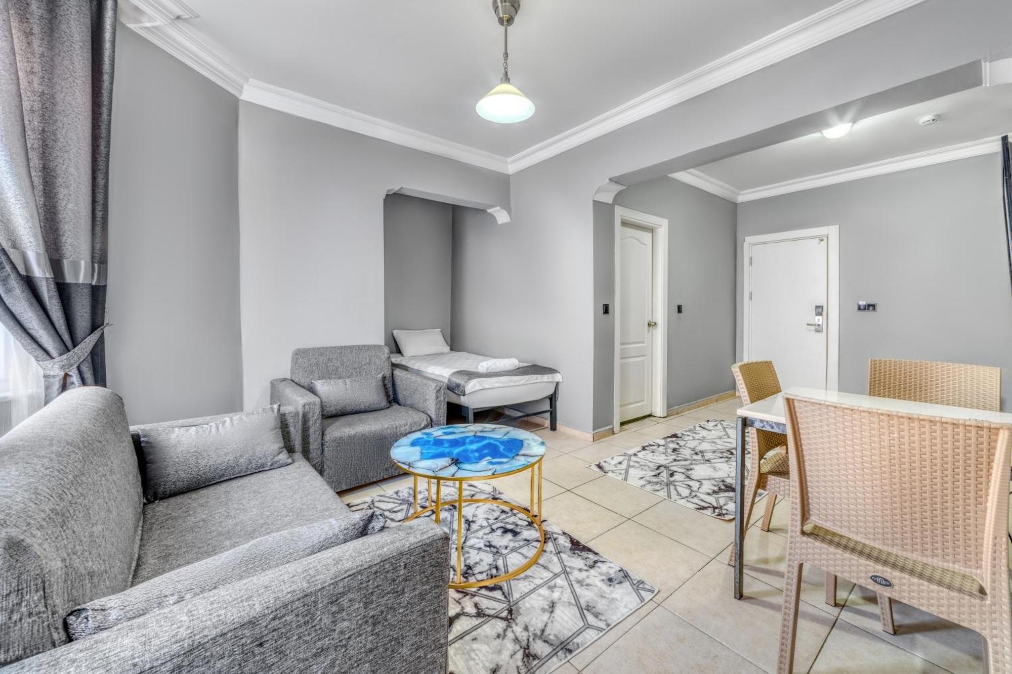 Kleopatra Icaria Apart Hotel Аланя Екстериор снимка